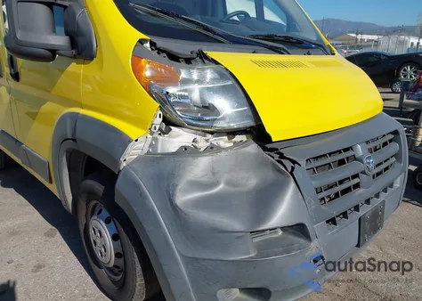 2014 Ram Promaster 1500 Low Roof z USA, uszkodzony, nr VIN 3C6TRVNG1EE114889